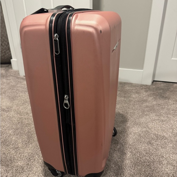 Samsonite Winfield 3 DLX Hardside Medium Suitcase Luggage Spinners Ross Gold - Picture 2 of 3